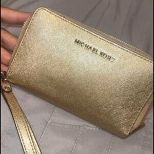 Slightly used Michael Kors Wristlet